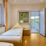 Apartment Haus Nussbaum *